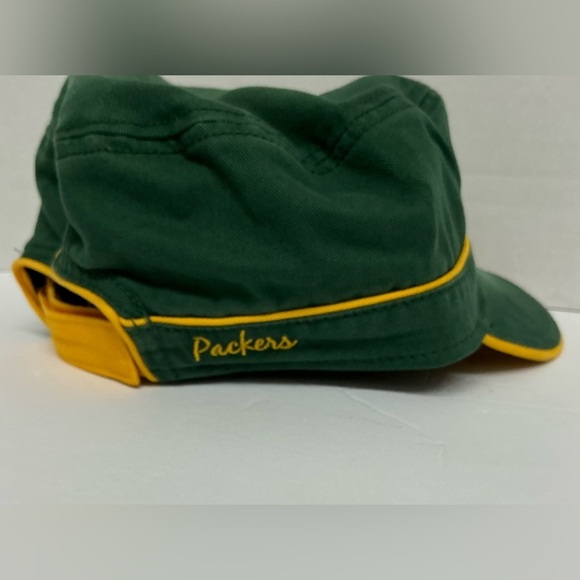 Green Bay Packers NFL Reebok
Women’s Back Strap Hat - Picture 6 of 10